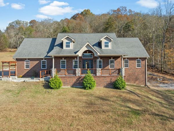 57 Lakeside Dr, Carthage, TN 37030