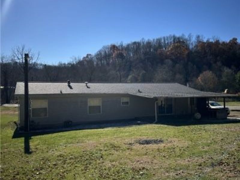 10765 Coshocton Road, New Concord, OH 43762 Photo 3