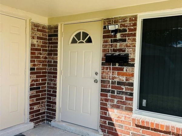 1491 NW 60th Avenue, Unit B, Sunrise, FL 33313