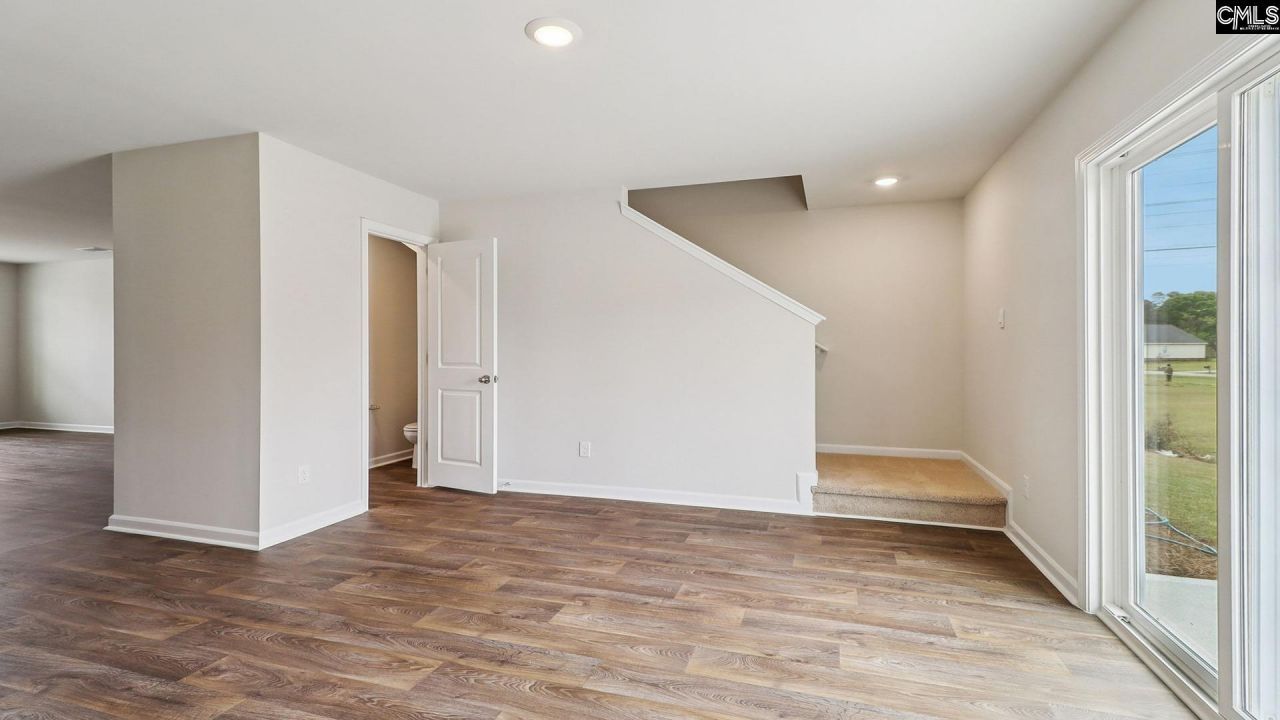 118 Kirkwood Court Photo 16