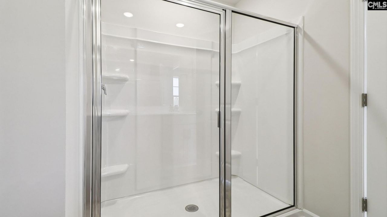 118 Kirkwood Court Photo 21