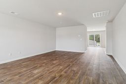 118 Kirkwood Court photo 4