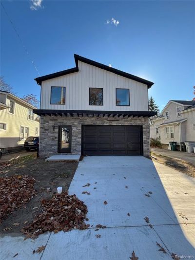 744 E Meyers Avenue, Hazel Park, MI 48030 Main Photo