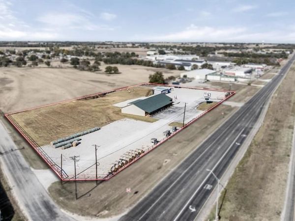 6688 S US Highway 377, Stephenville, TX 76401