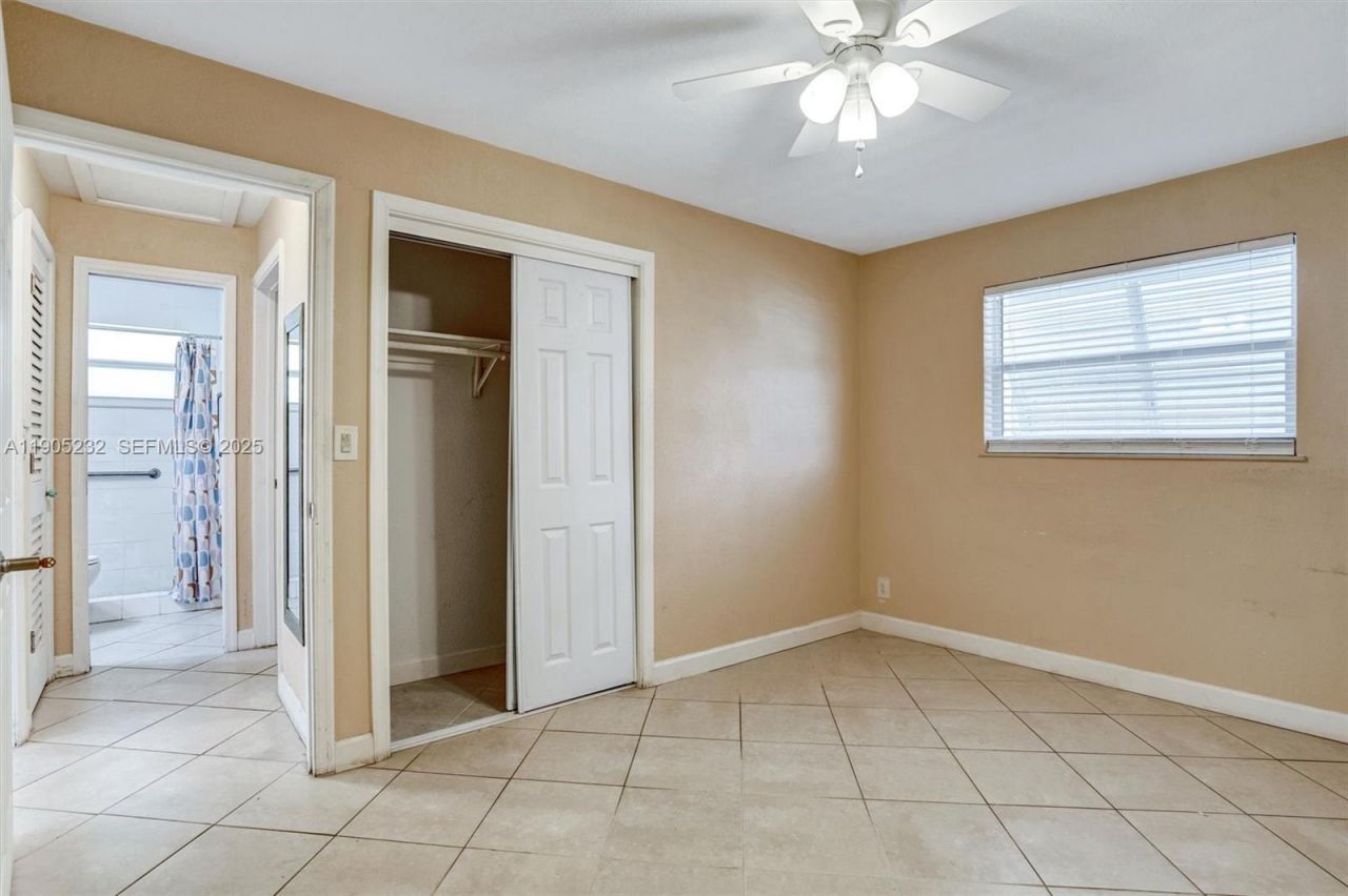 6740 Douglas St, Hollywood, FL 33024 Photo