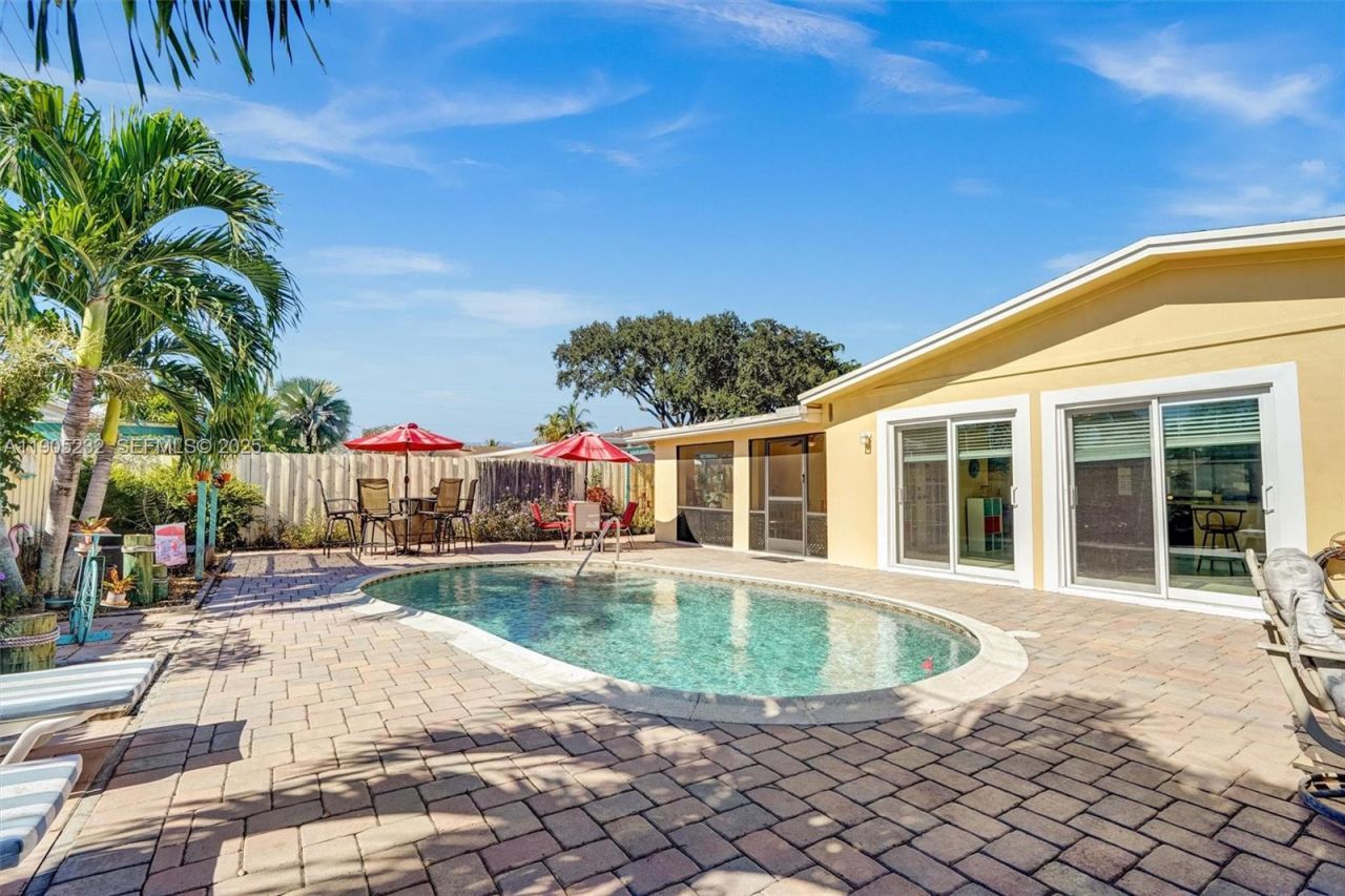 6740 Douglas St, Hollywood, FL 33024 Photo