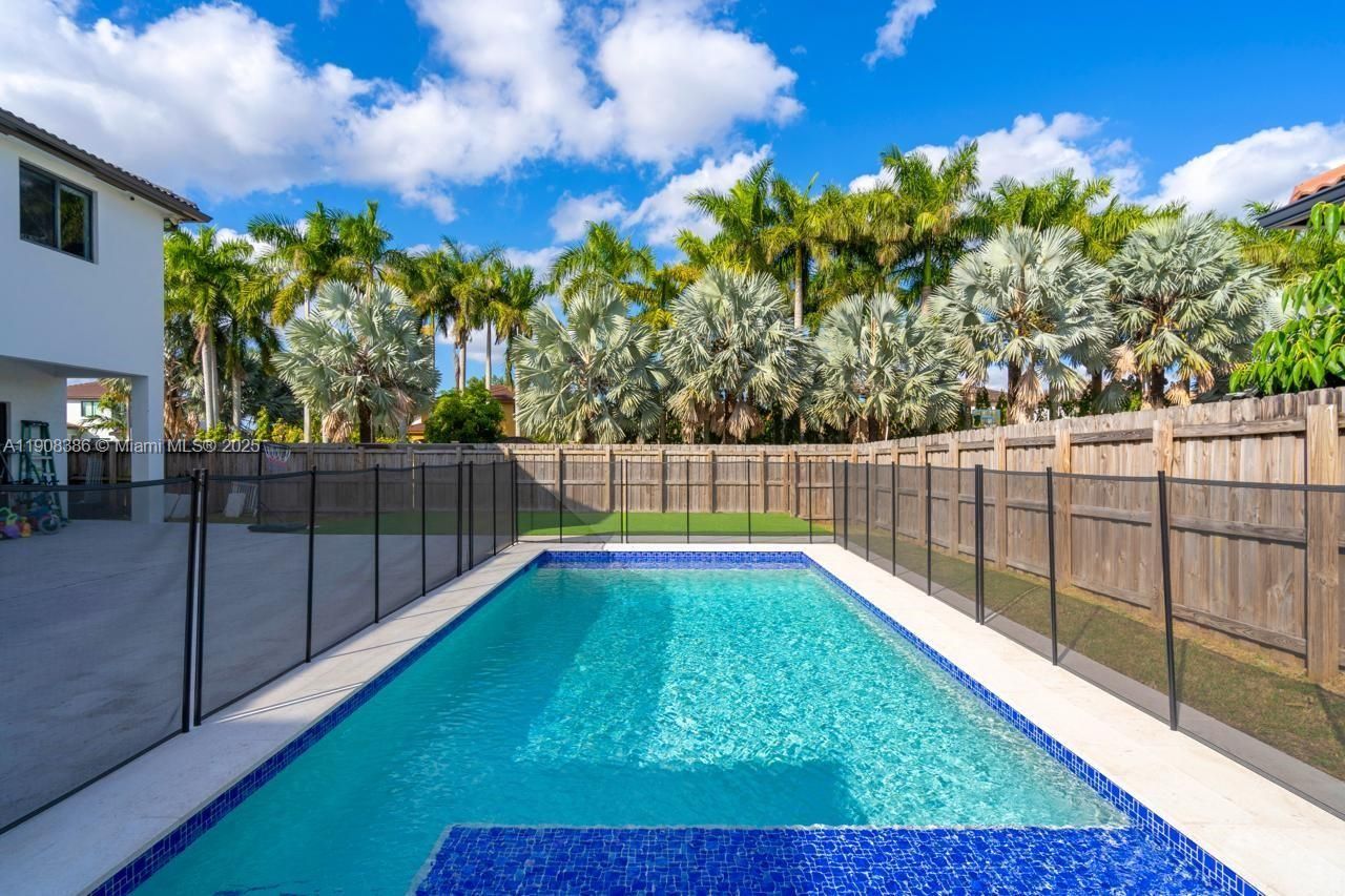 1401 SW 145th Ave, Miami, FL 33184 Photo