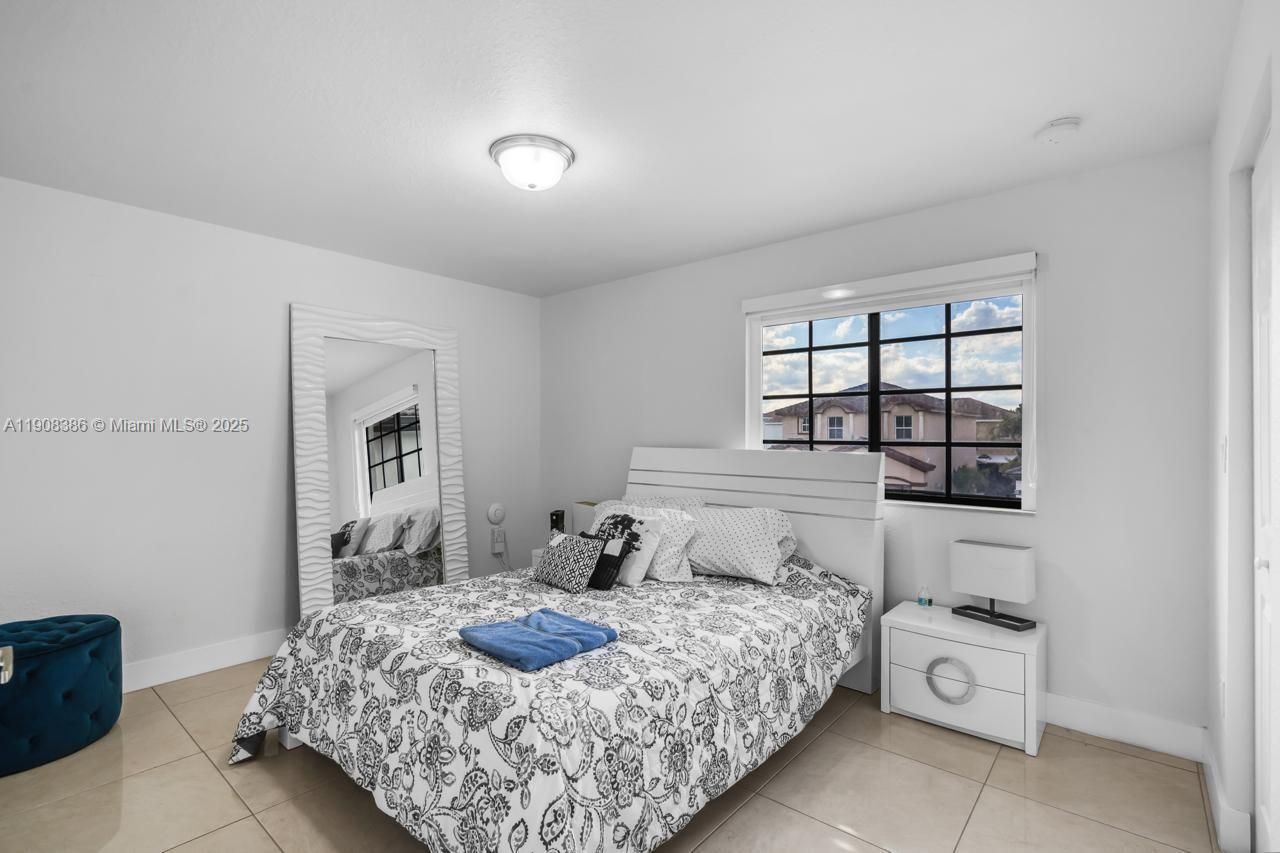 1401 SW 145th Ave, Miami, FL 33184 Photo