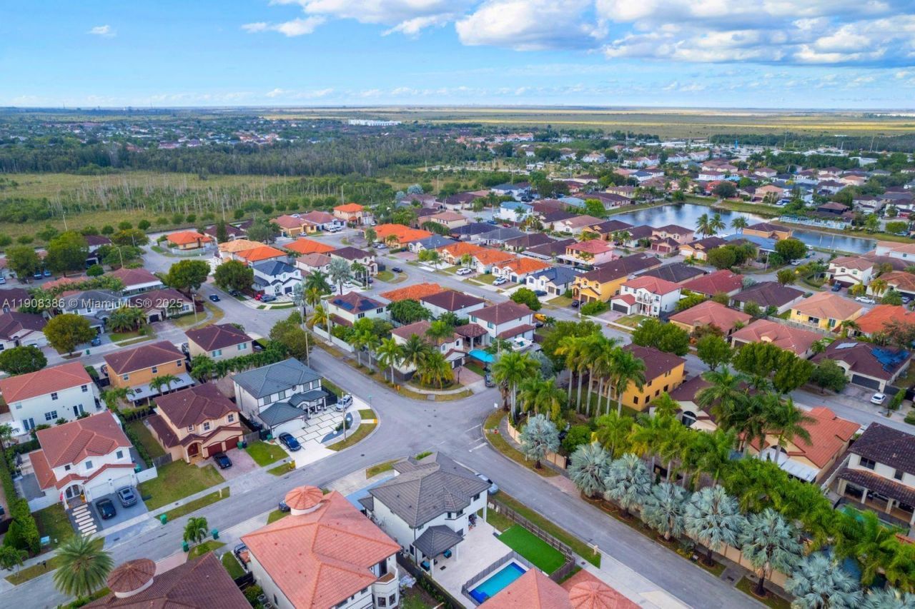 1401 SW 145th Ave, Miami, FL 33184 Photo