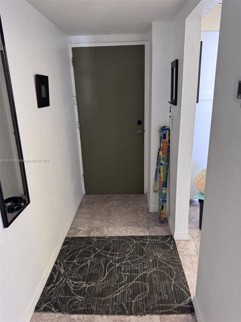 19390 Collins Ave, Unit 1608, Sunny Isles Beach, FL 33160 Photo