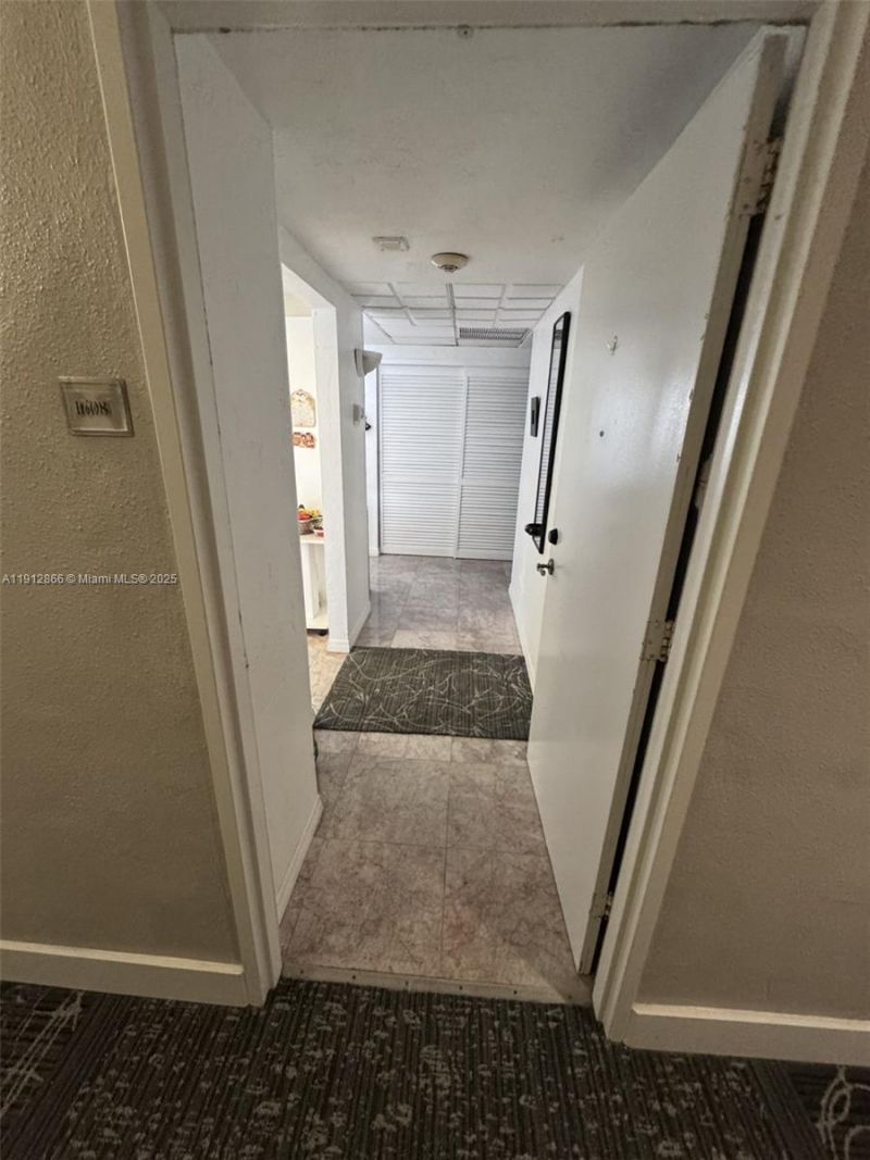 19390 Collins Ave, Unit 1608, Sunny Isles Beach, FL 33160 Photo