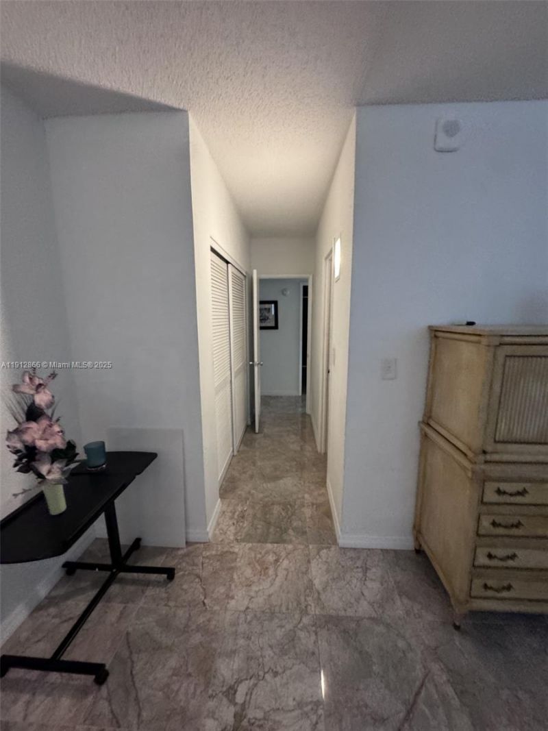 19390 Collins Ave, Unit 1608, Sunny Isles Beach, FL 33160 Photo