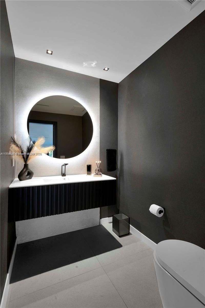 3760 S Douglas Rd, Miami, FL 33133 Photo