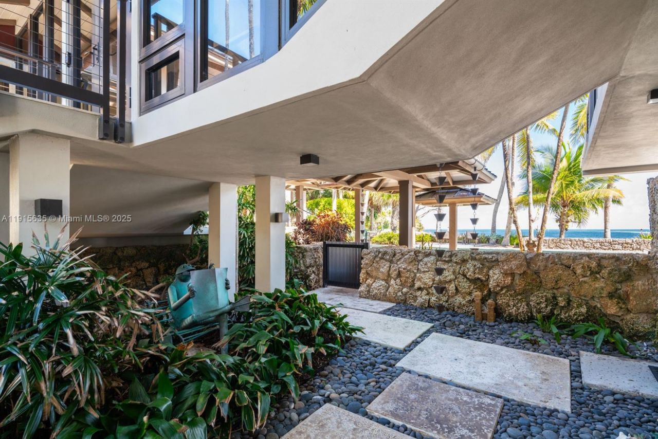 820 San Pedro Ave, Coral Gables, FL 33156 Photo