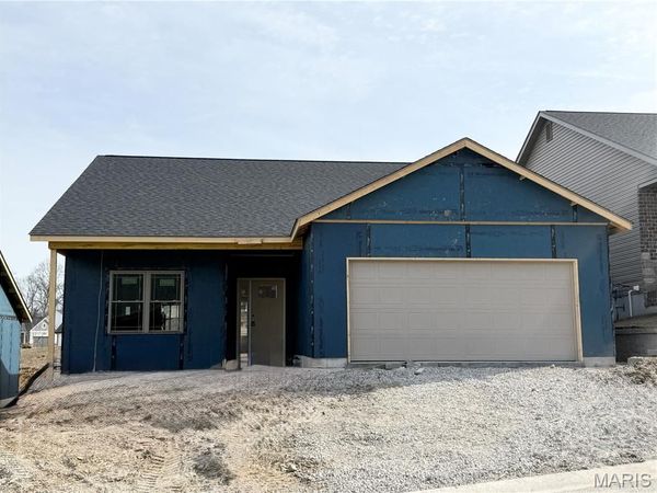 8084 Villa Valley, Caseyville, IL 62232