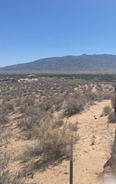 30 Paseo Alto Oeste, Corrales, NM 87048 Main Photo