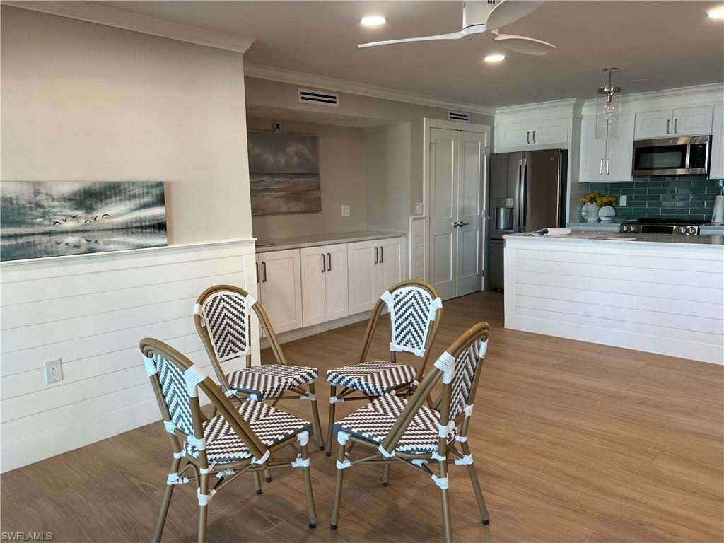 3200 Gulf Shore Blvd N, Unit 407, Naples, FL 34103 Photo