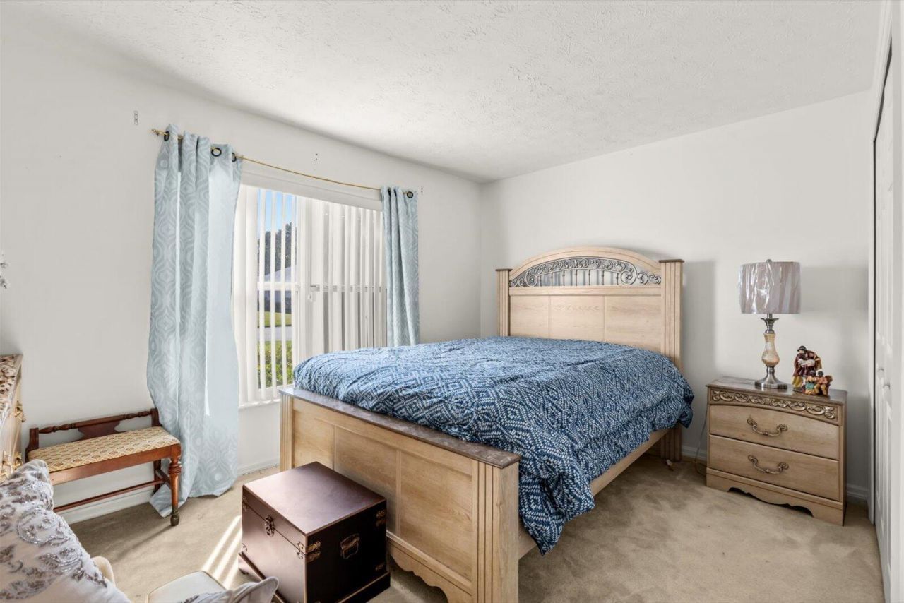 6202 Alexandria Circle, Fort Pierce, FL 34982 Photo