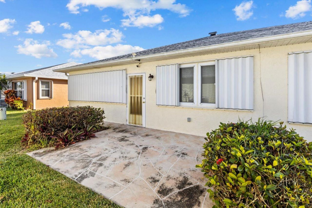 6202 Alexandria Circle, Fort Pierce, FL 34982 Photo