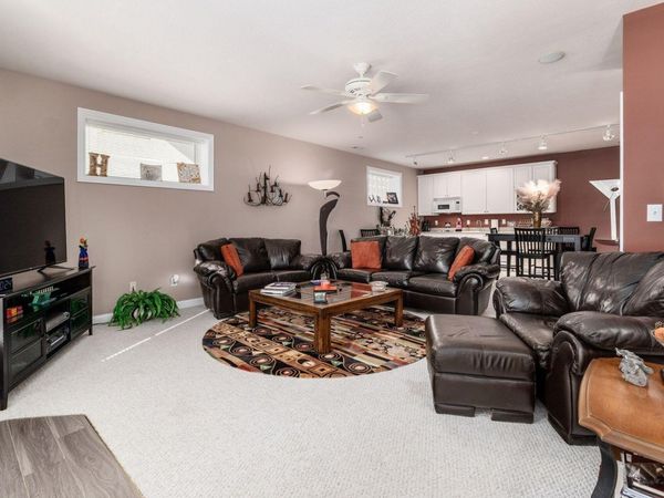 6033 Mcnaughten Grove Lane, Columbus, OH 43213