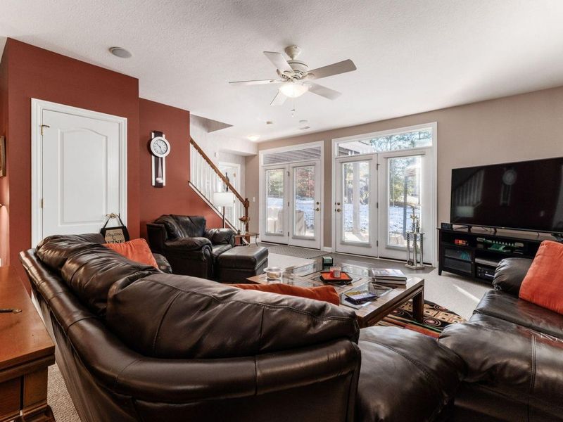 6033 Mcnaughten Grove Lane, Columbus, OH 43213 Photo 24