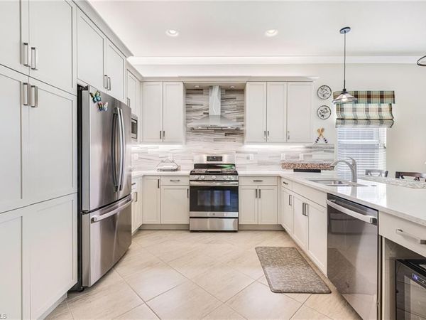 28422 Montecristo LOOP, BONITA SPRINGS, FL 34135