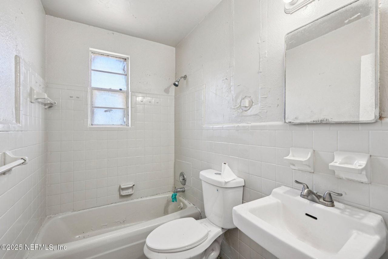 1584 W 31st Street, Jacksonville, FL 32209 Photo