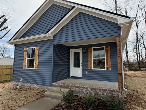 406 Church St, Portland, TN 37148