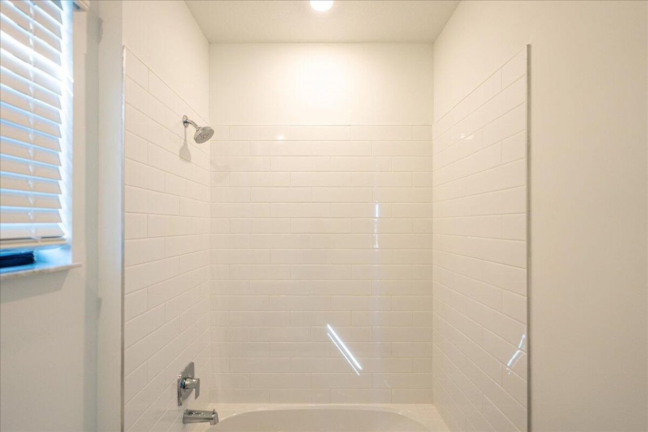 6866 NW Kestrel Lane, Port Saint Lucie, FL 34987 Photo