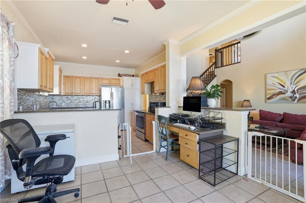 1624 Emerald Cove Dr, Cape Coral, FL 33991 Photo