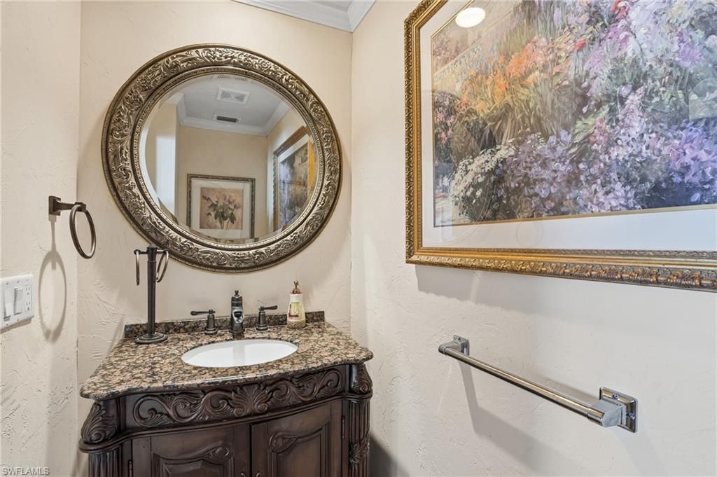 1624 Emerald Cove Dr, Cape Coral, FL 33991 Photo