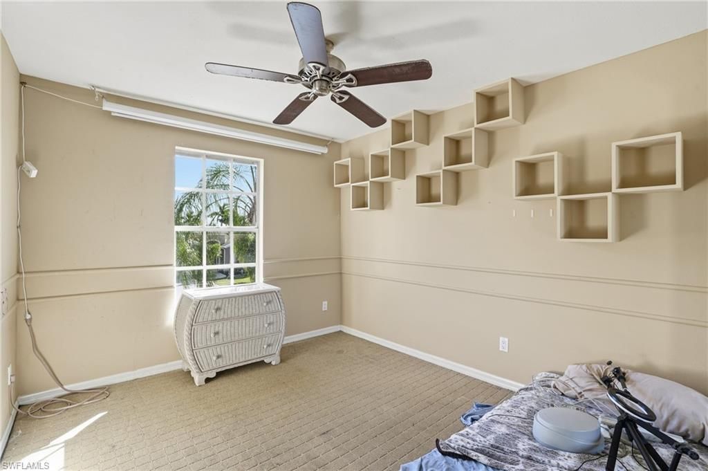 1624 Emerald Cove Dr, Cape Coral, FL 33991 Photo