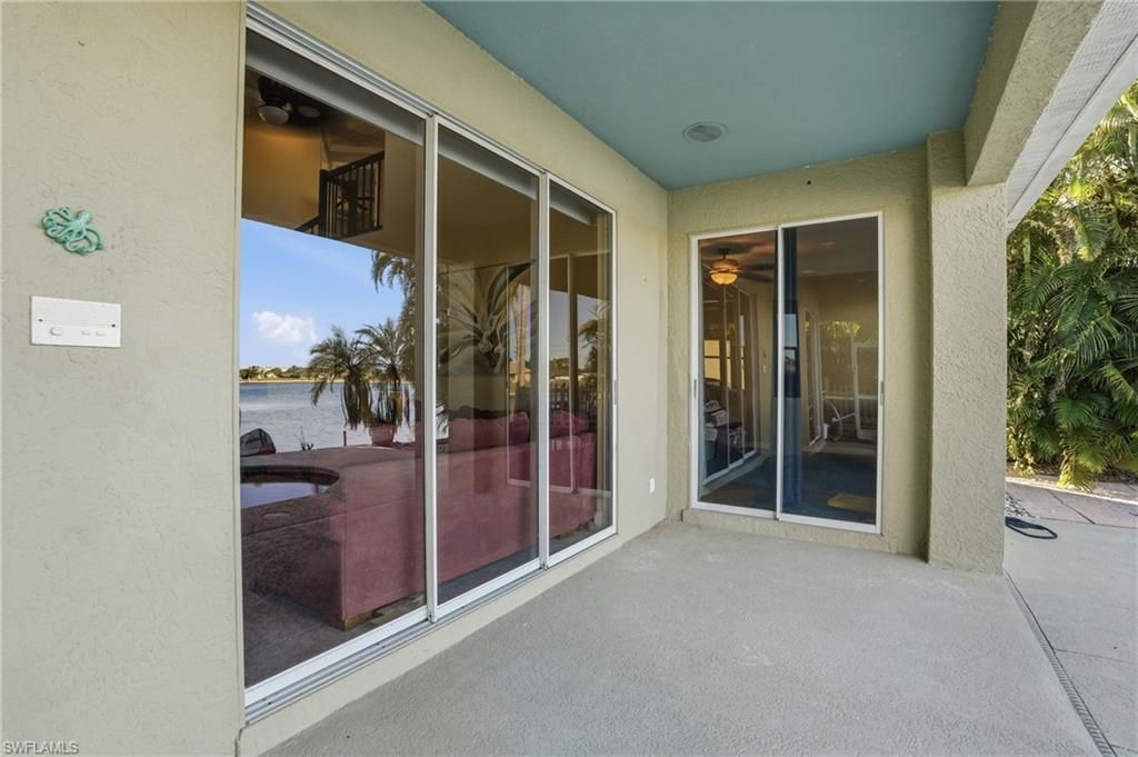 1624 Emerald Cove Dr, Cape Coral, FL 33991 Photo