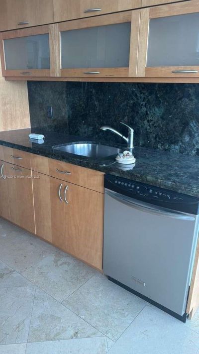 5025 Collins Ave, Unit 1602, Miami Beach, FL 33140 Photo