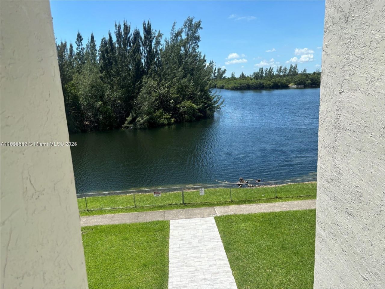 8240 SW 210th St, Unit 201, Cutler Bay, FL 33189 Photo