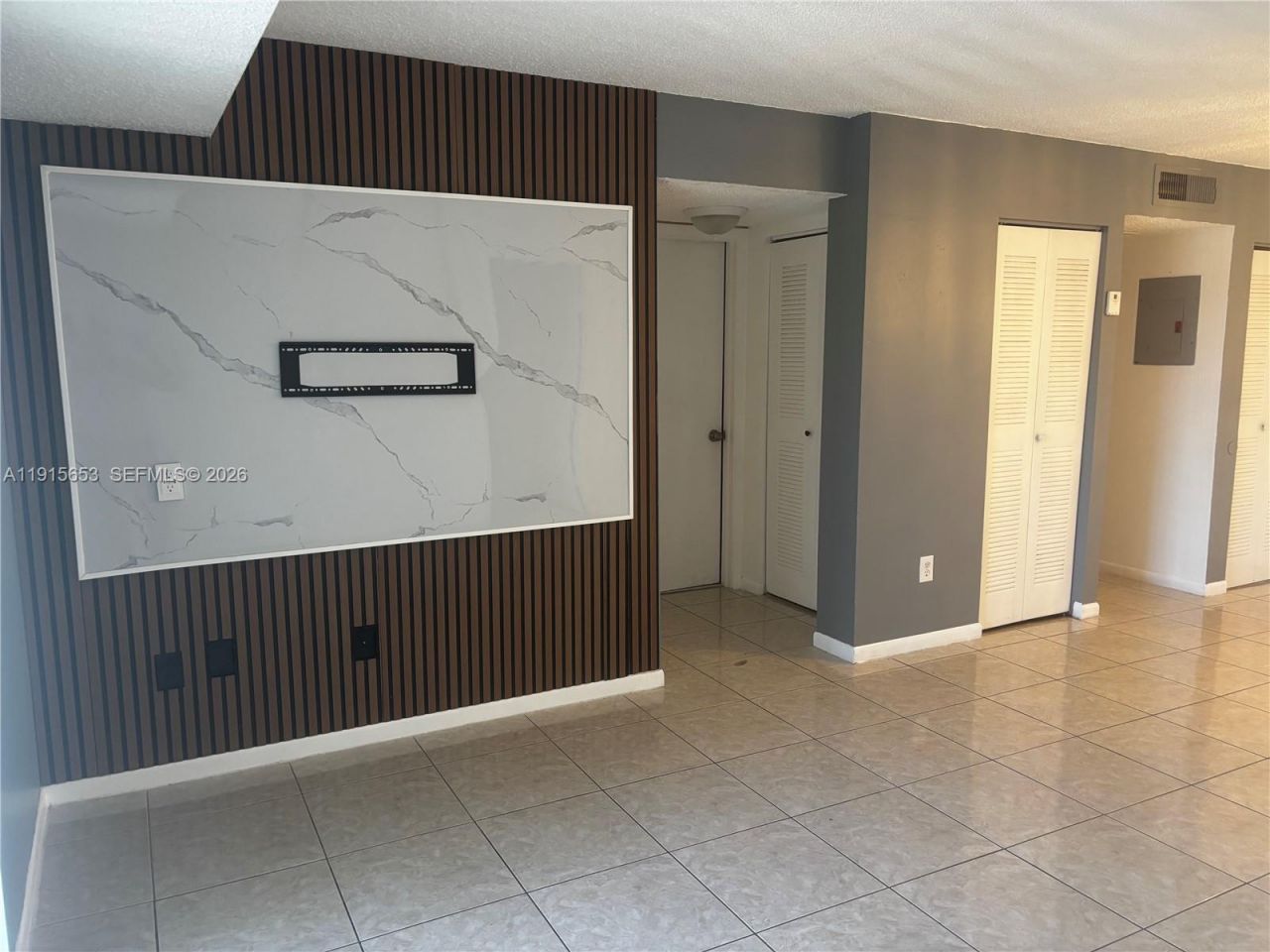 8240 SW 210th St, Unit 201, Cutler Bay, FL 33189 Photo