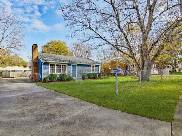 2326 McKinney Street, Burlington, NC 27217