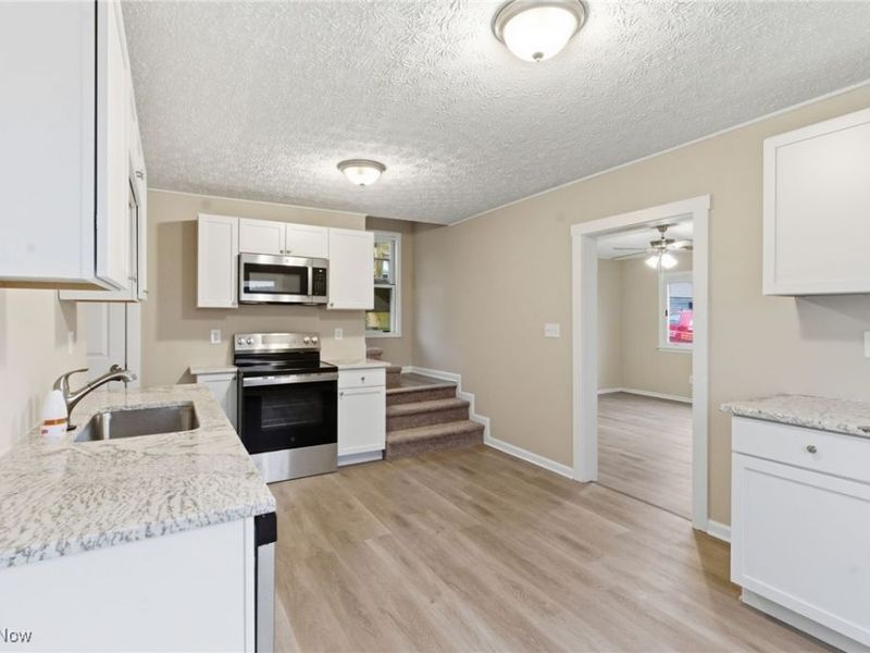 466 W 45th Street, Shadyside, OH 43947 Photo 6