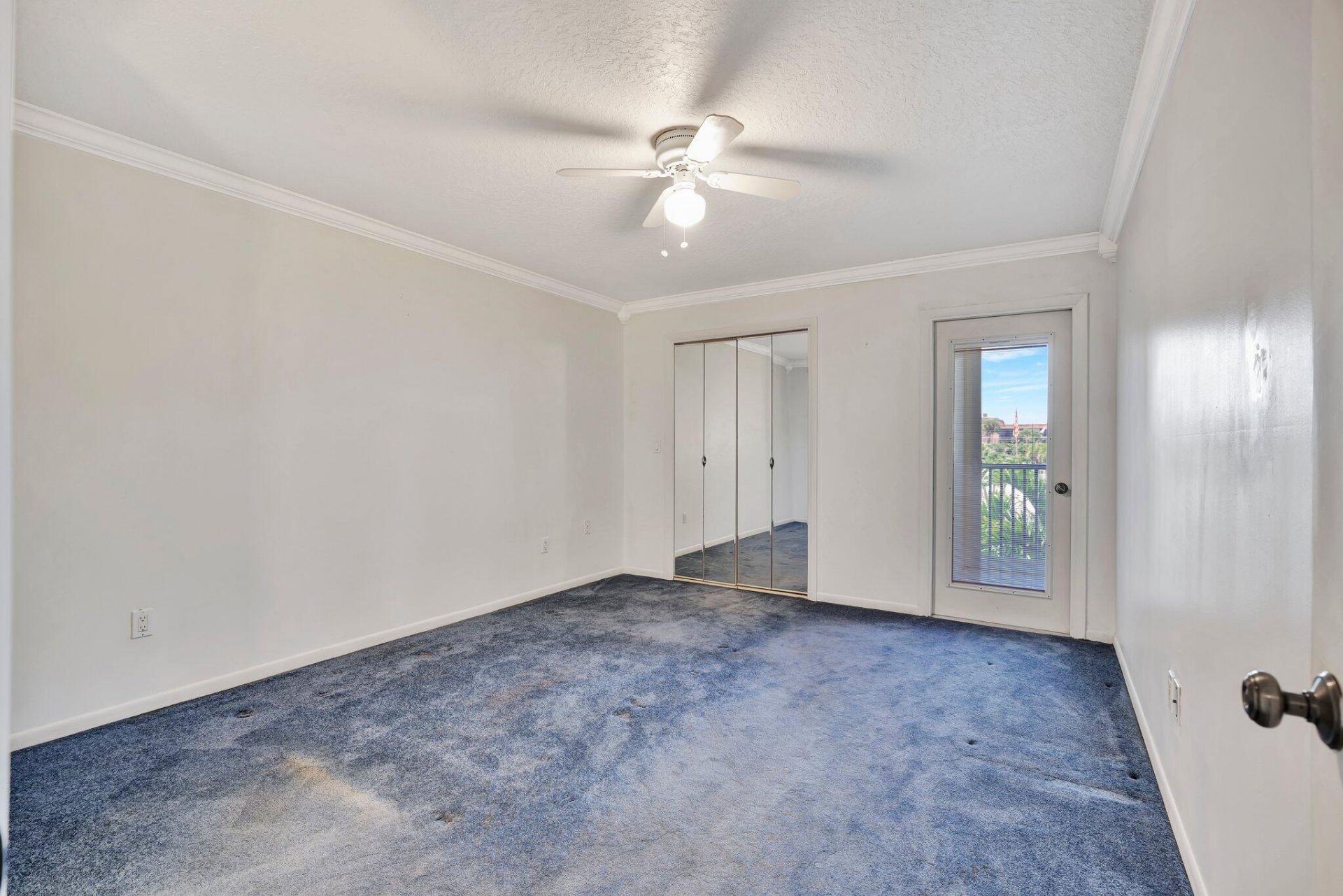 121 Wettaw Lane, Unit 211, North Palm Beach, FL 33408 Photo