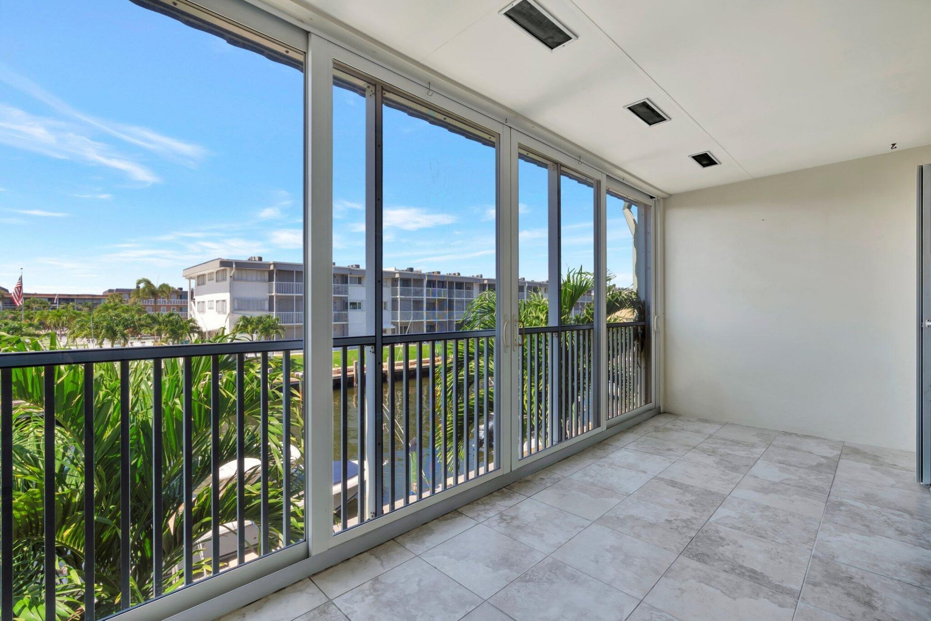 121 Wettaw Lane, Unit 211, North Palm Beach, FL 33408 Photo