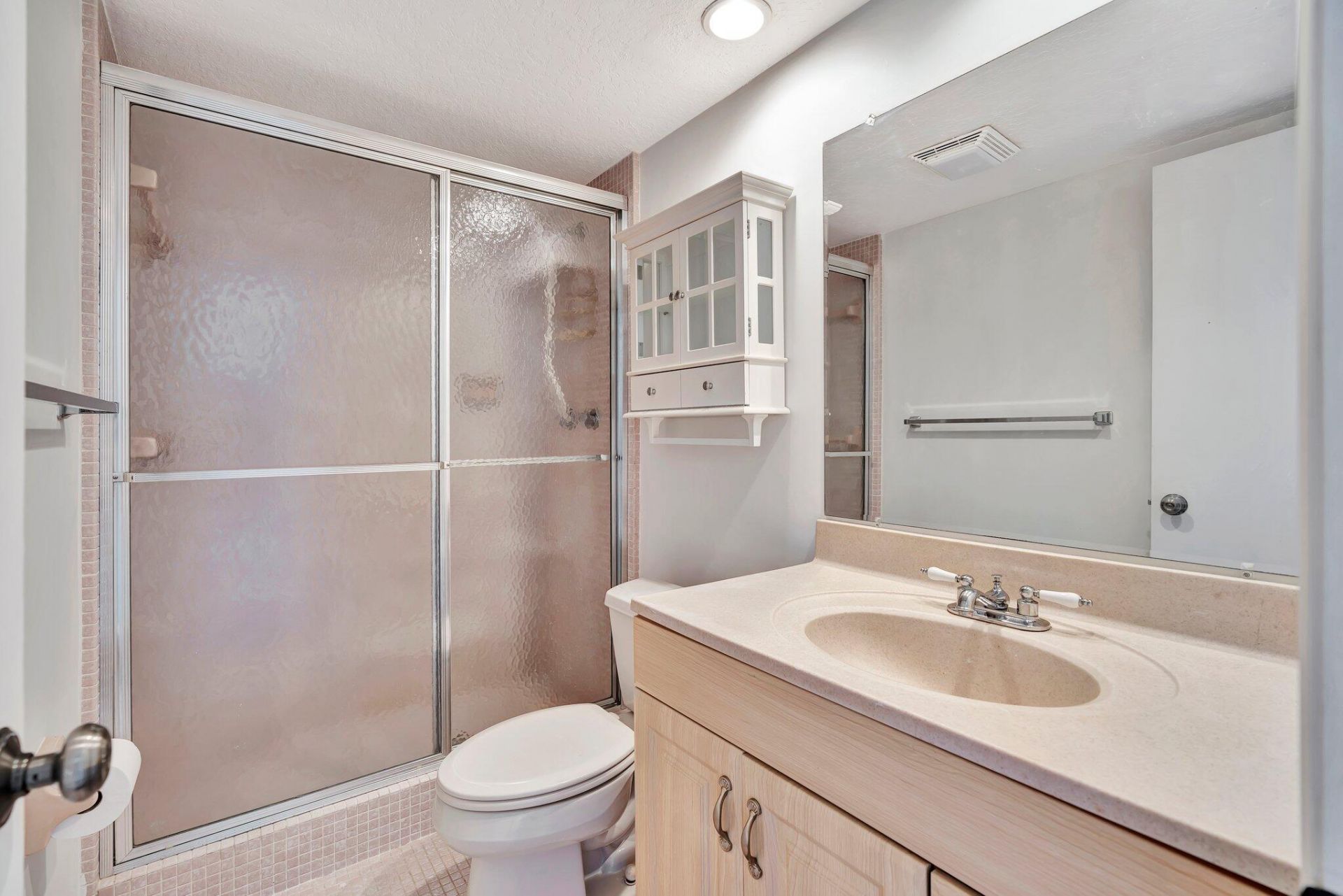 121 Wettaw Lane, Unit 211, North Palm Beach, FL 33408 Photo