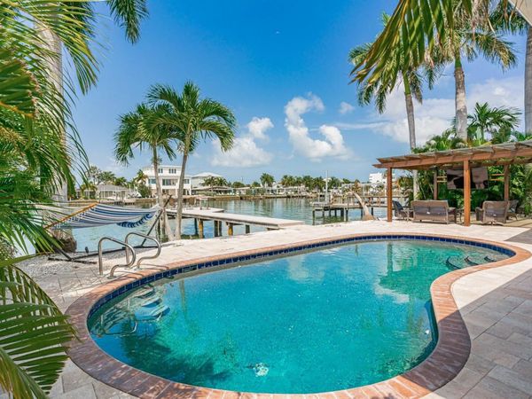 11240 7TH STREET E, TREASURE ISLAND, FL 33706