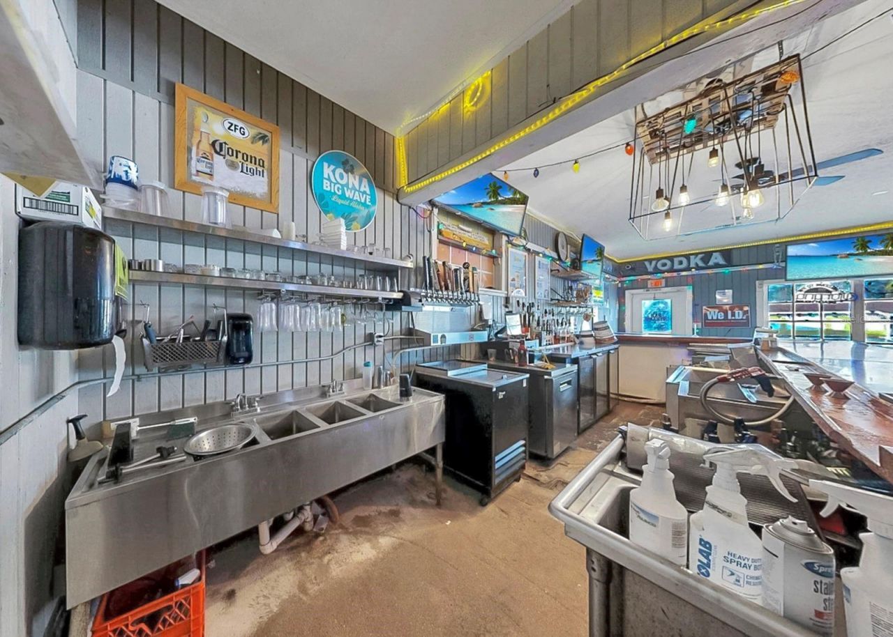 102 W Shell Point Road, Ruskin, FL 33570 Photo