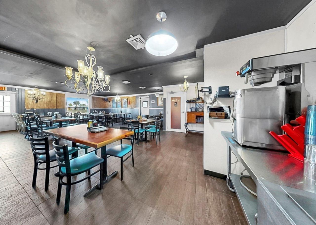 102 W Shell Point Road, Ruskin, FL 33570 Photo