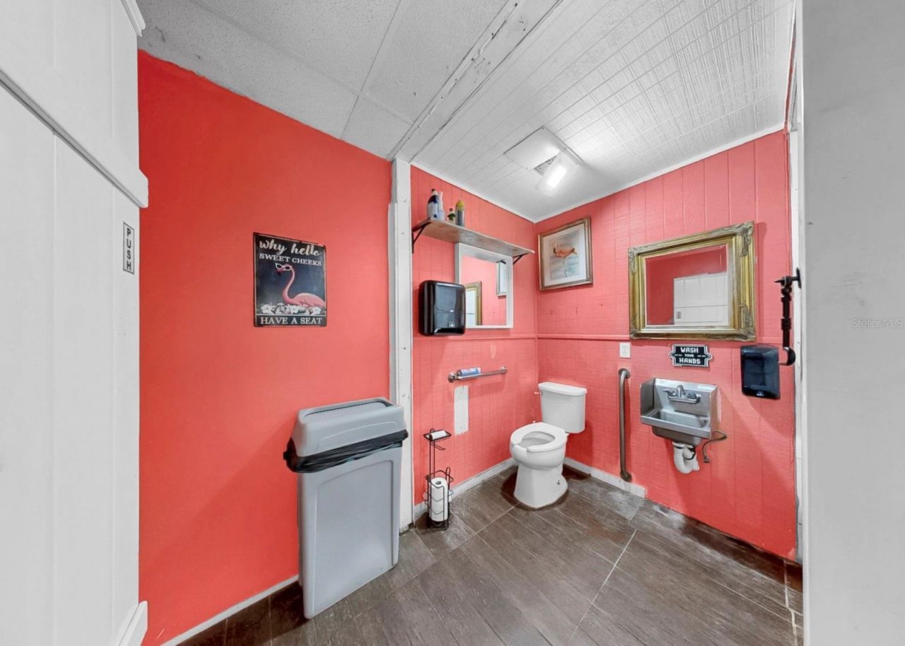 102 W Shell Point Road, Ruskin, FL 33570 Photo