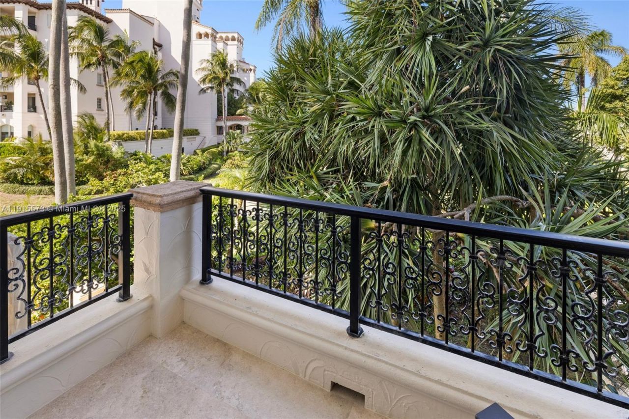 4924 Fisher Island Dr, Unit 4924, Miami Beach, FL 33109 Photo
