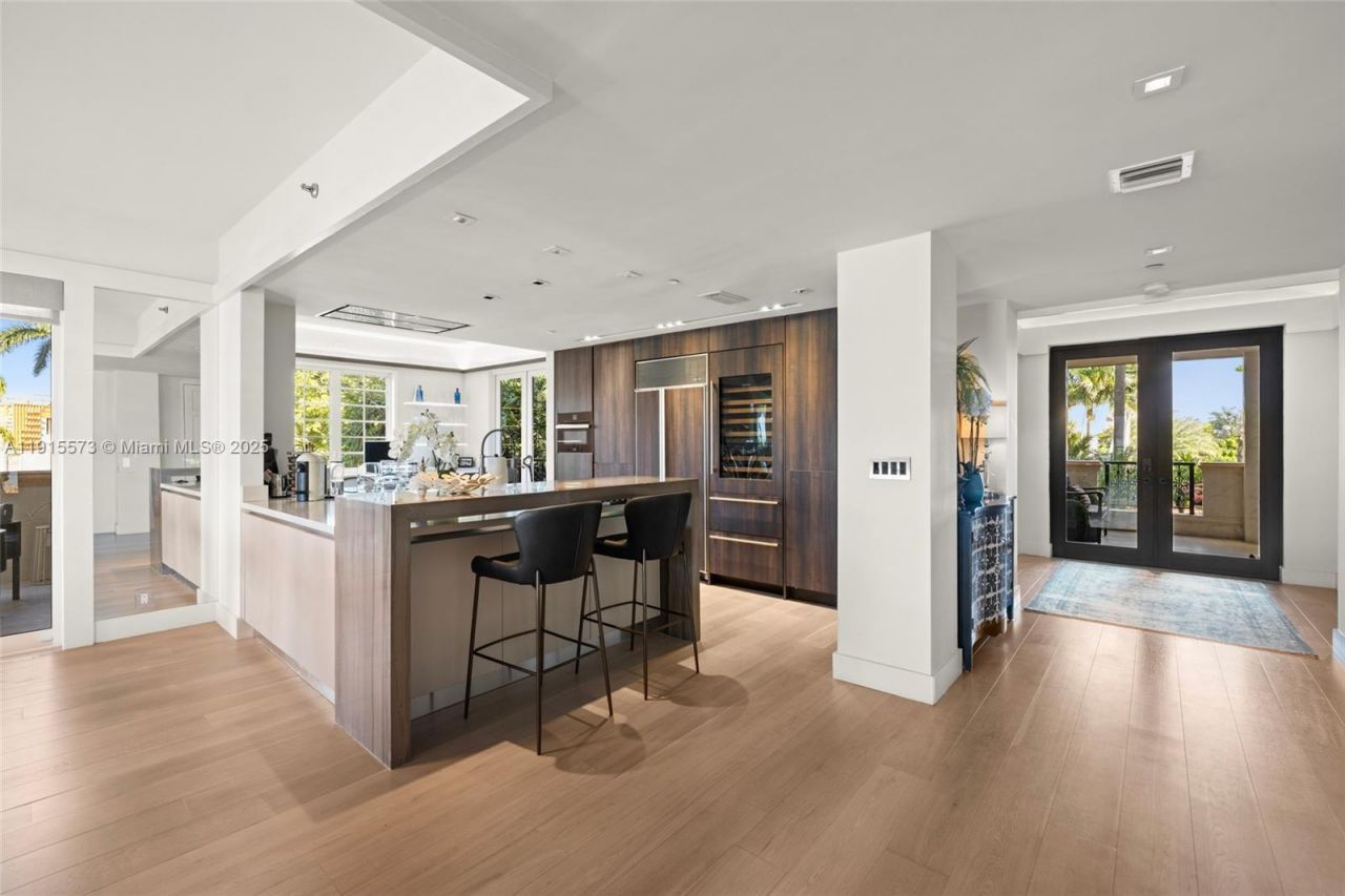 4924 Fisher Island Dr, Unit 4924, Miami Beach, FL 33109 Photo