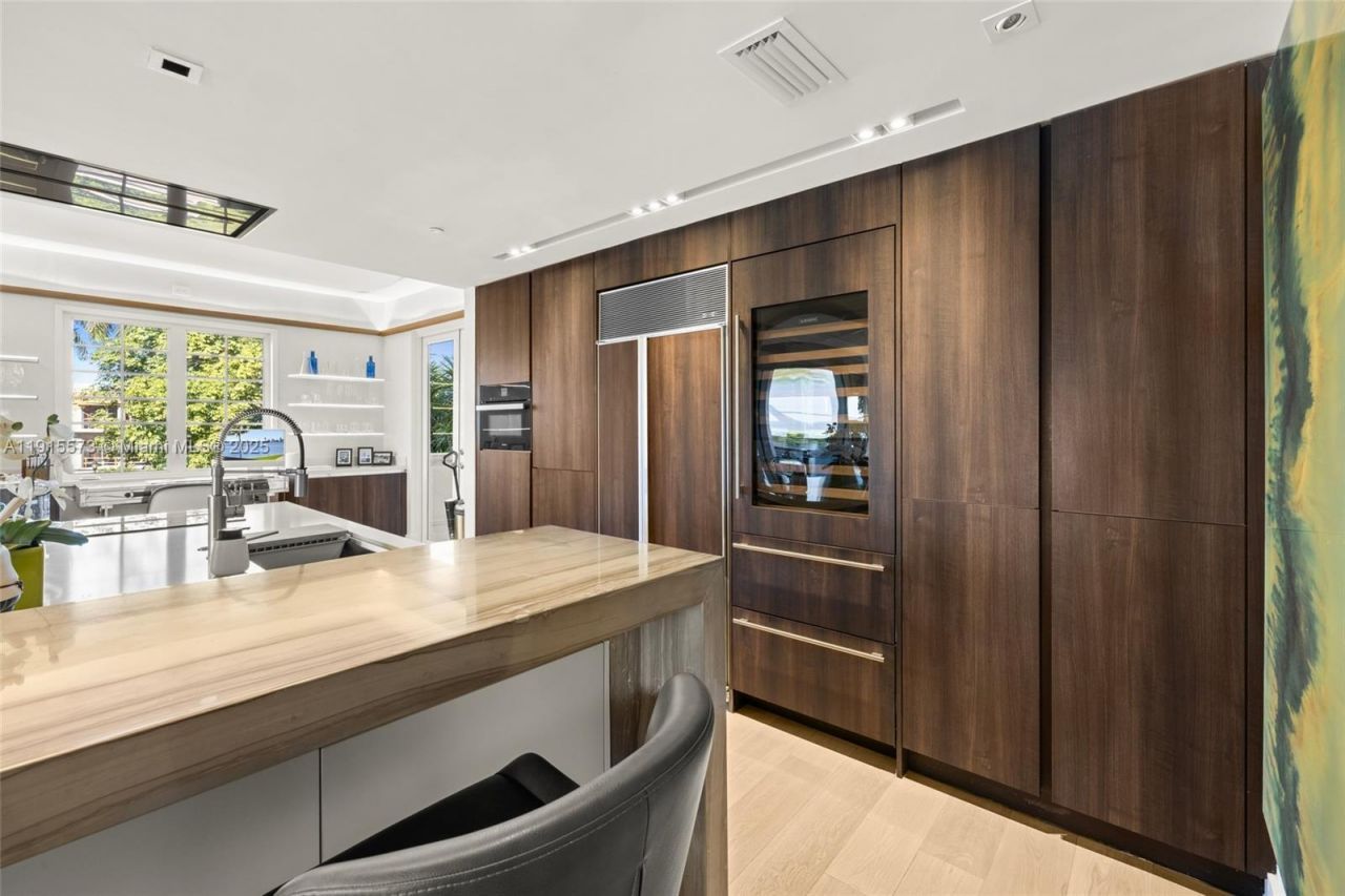 4924 Fisher Island Dr, Unit 4924, Miami Beach, FL 33109 Photo