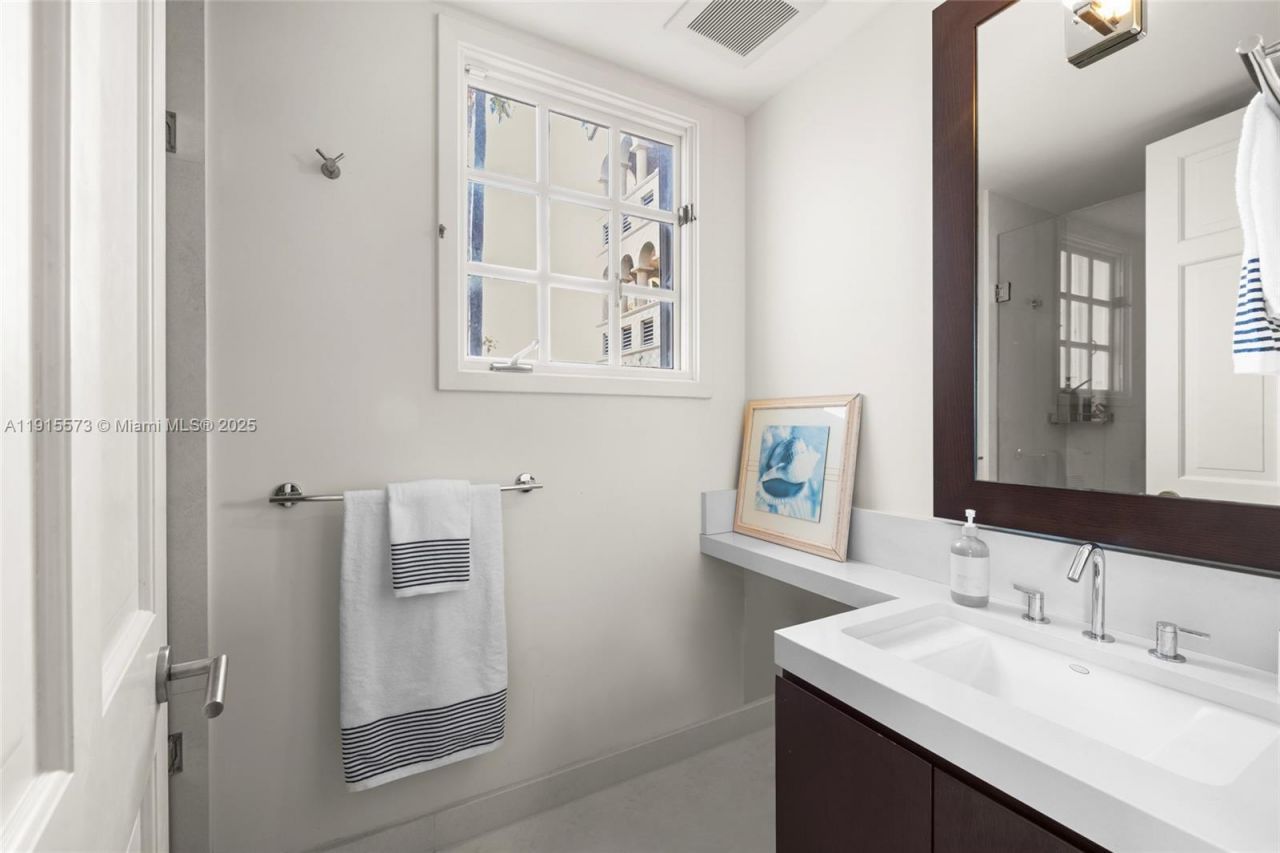 4924 Fisher Island Dr, Unit 4924, Miami Beach, FL 33109 Photo