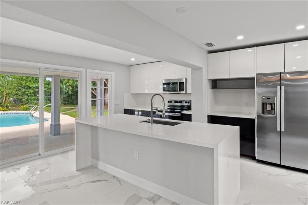 4970 Riverside Dr, Estero, FL 33928 Photo